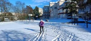 Zimní radovánky na školním hřišti
