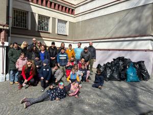 Ukliďmě Česko - okolí 4. ZŠMŠ 